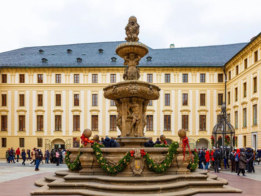 Prague Castle Tickets