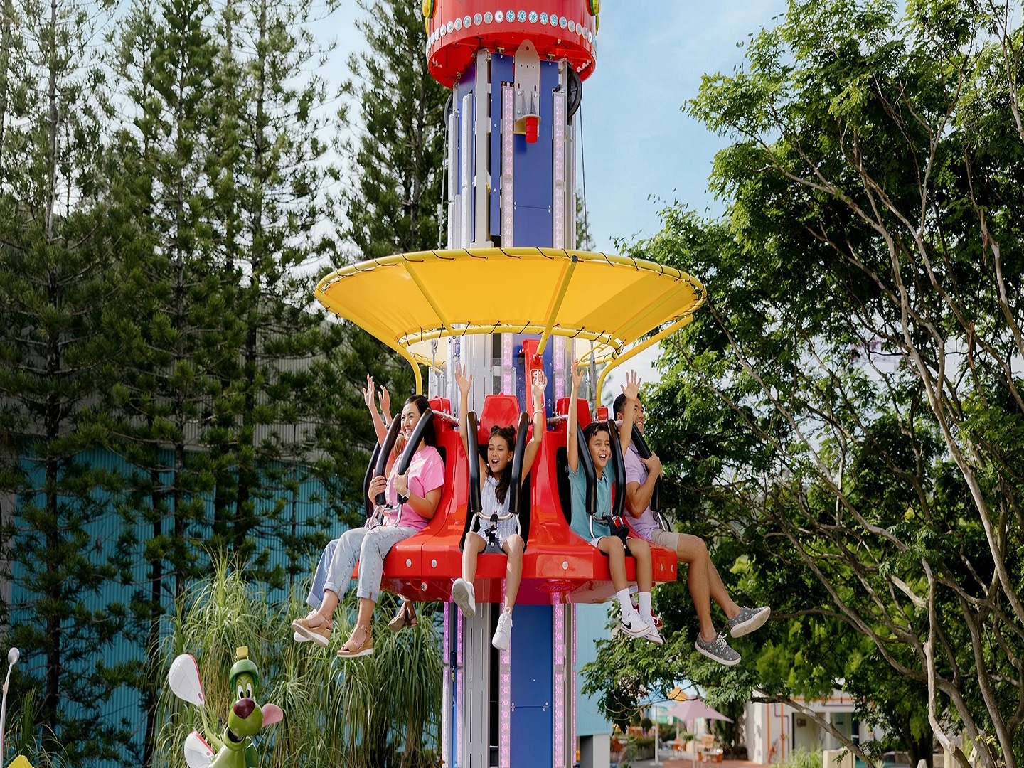 Warner Bros. Movie World Tickets – Gold Coast’s Premier Hollywood Theme Park
